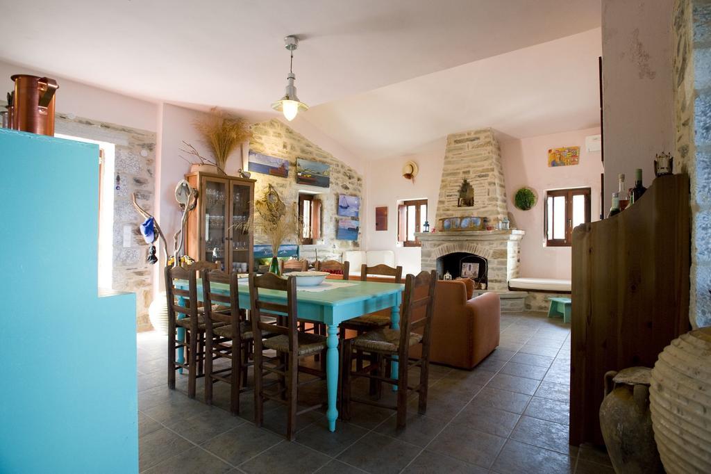 Benos Tower Villa Tsikkaliá Dış mekan fotoğraf